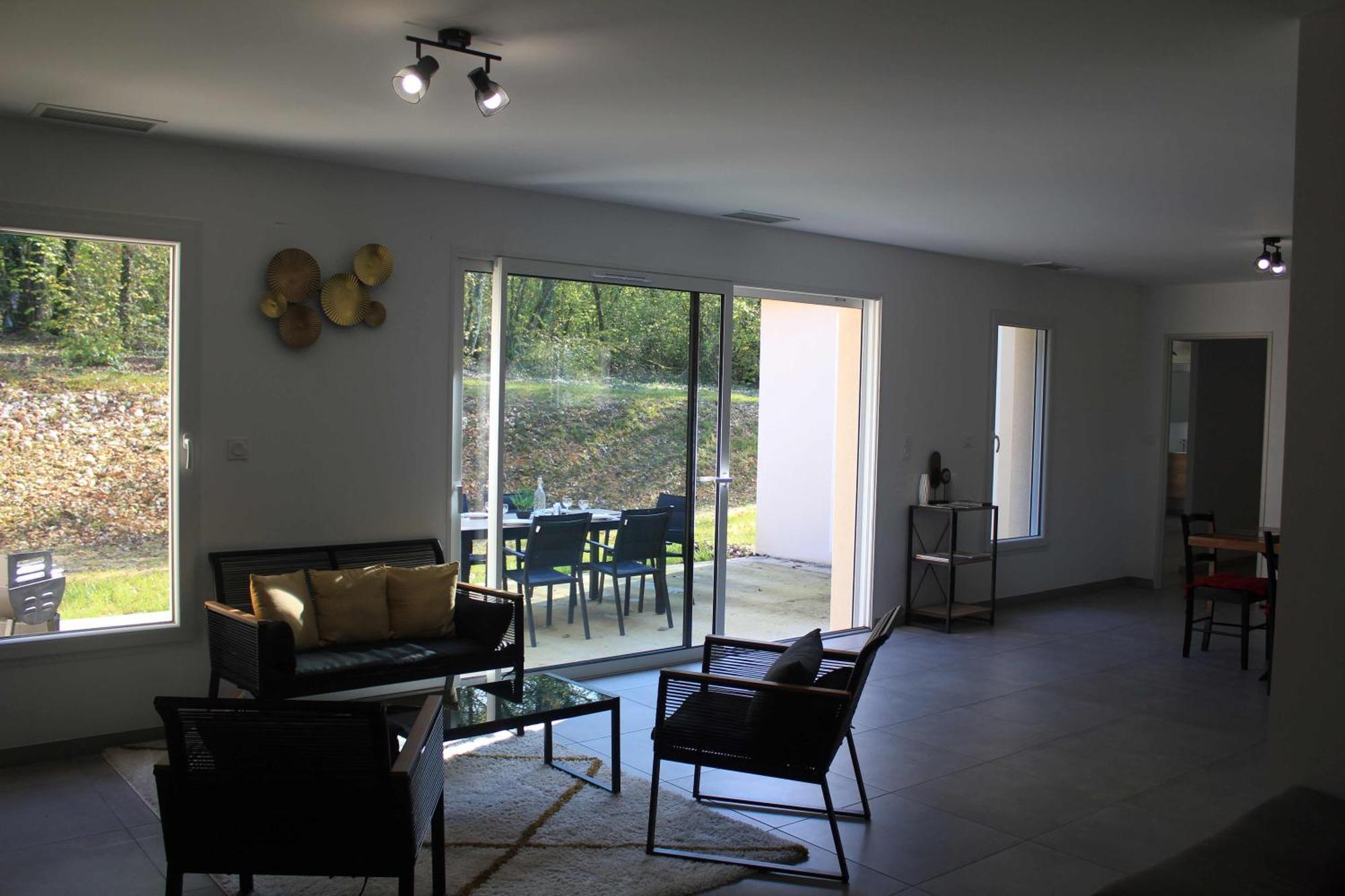 "Jolie Maison Confortable Au Coeur D'Un Environnement Calme Et Boise" Saint-Vincent-sur-l'Isle Luaran gambar